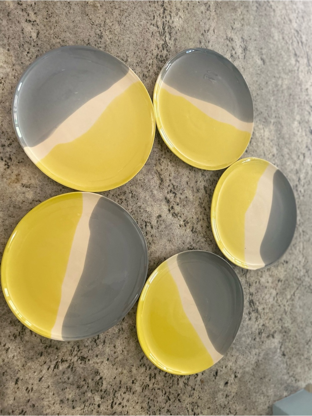 Myro by CRATE & BARREL Citron, Gray & Cream Striped, Coupe smooth plate set 5